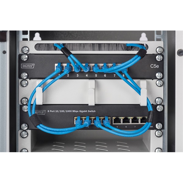 DIGITUS DN-95331 10" 8x GbE Lan port PoE 80W menedzselhető switch