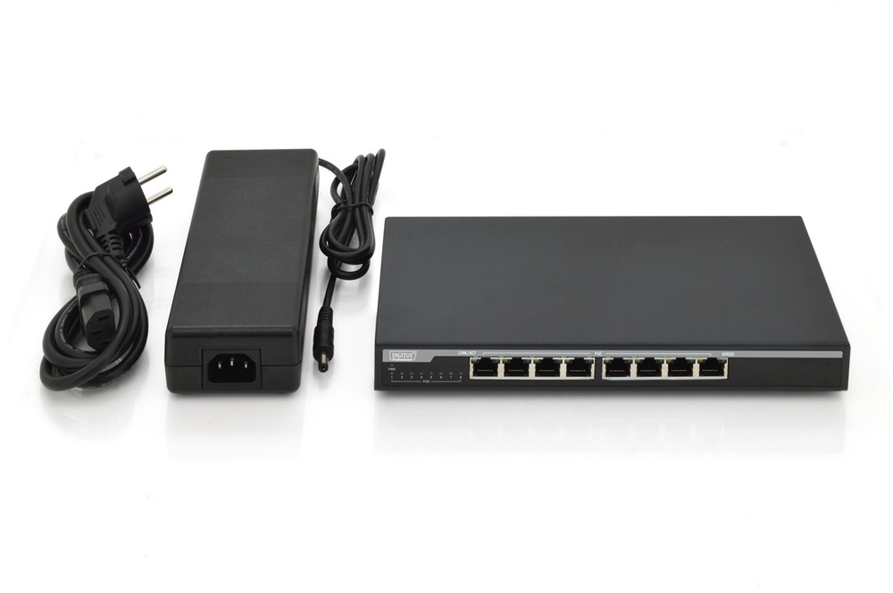 DIGITUS DN-95340 8x GbE Lan port PoE 135W nem menedzselhető asztali switch