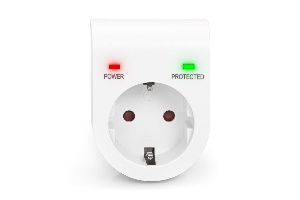 DIGITUS DN-95400 16A 3500W Schuko túlfeszültségvédő adapter