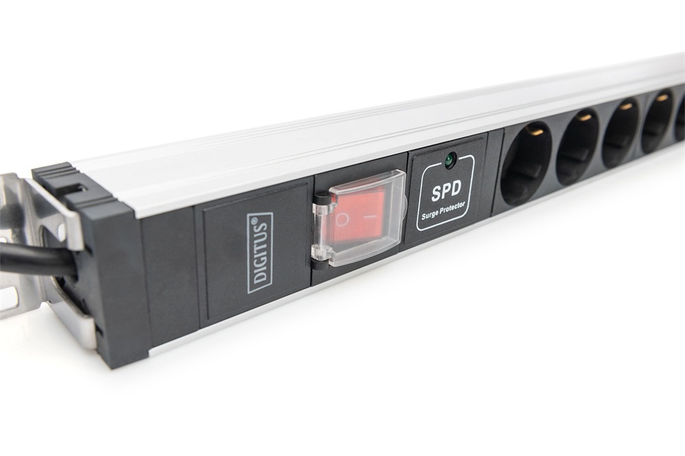 DIGITUS DN-95450 0U PDU függőleges 250V 16A 24xC13 3xC19 aljzat IEC 60309 ipari csatlakozó 3M elosztósor