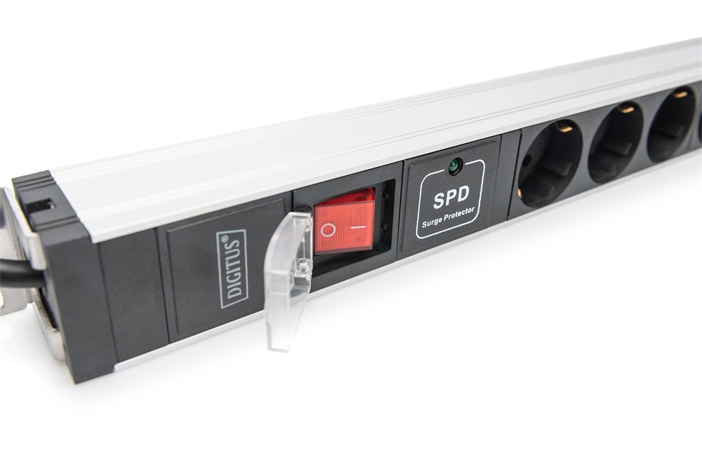 DIGITUS DN-95450 0U PDU függőleges 250V 16A 24xC13 3xC19 aljzat IEC 60309 ipari csatlakozó 3M elosztósor
