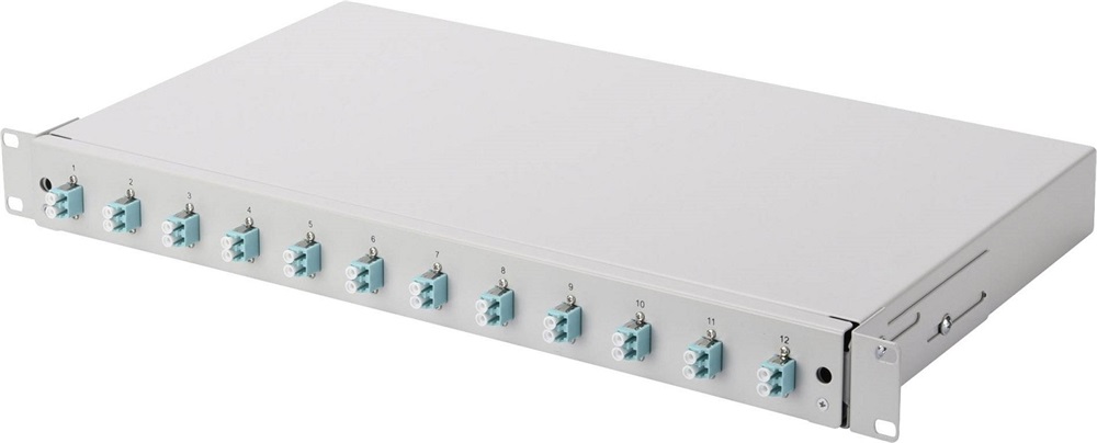 DIGITUS DN-96331/3 1U 12xLC duplex OM3 toldóval pigtaillel és kötőkazettával szerelt optikai rendező
