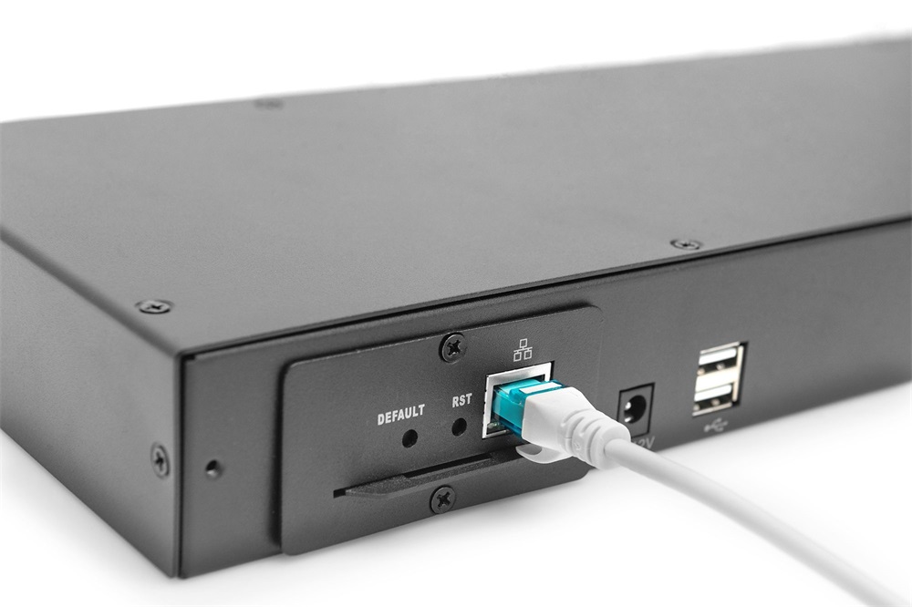 DIGITUS DS-72217 16 portos PS/2 USB Cat.5 VGA KVM switch