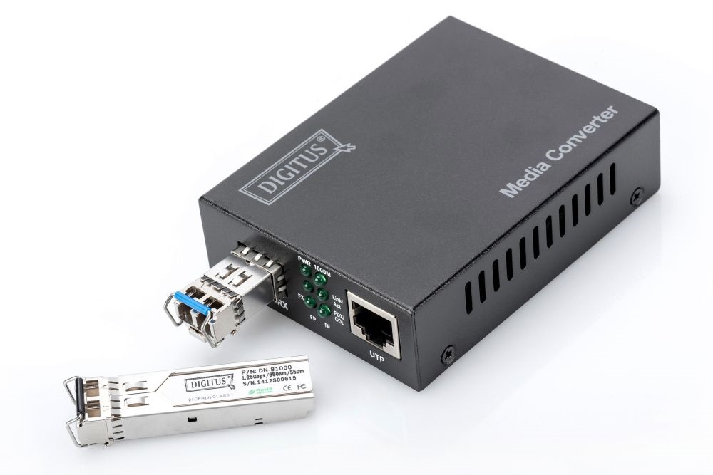 DIGITUS Gigabit (RJ45-SFP) SFP modul nélküli média konverter