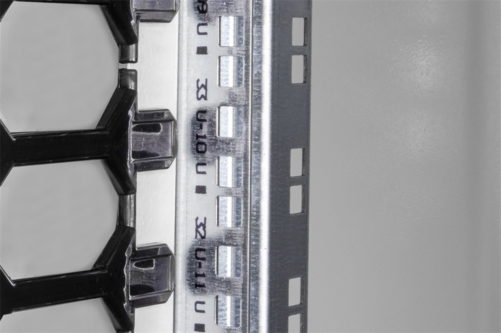 DIGITUS Varioflex-N 19" 42U 2022x800x1000mm üveg első ajtó és hátsó acél dupla ajtós szürke álló rack szekrény