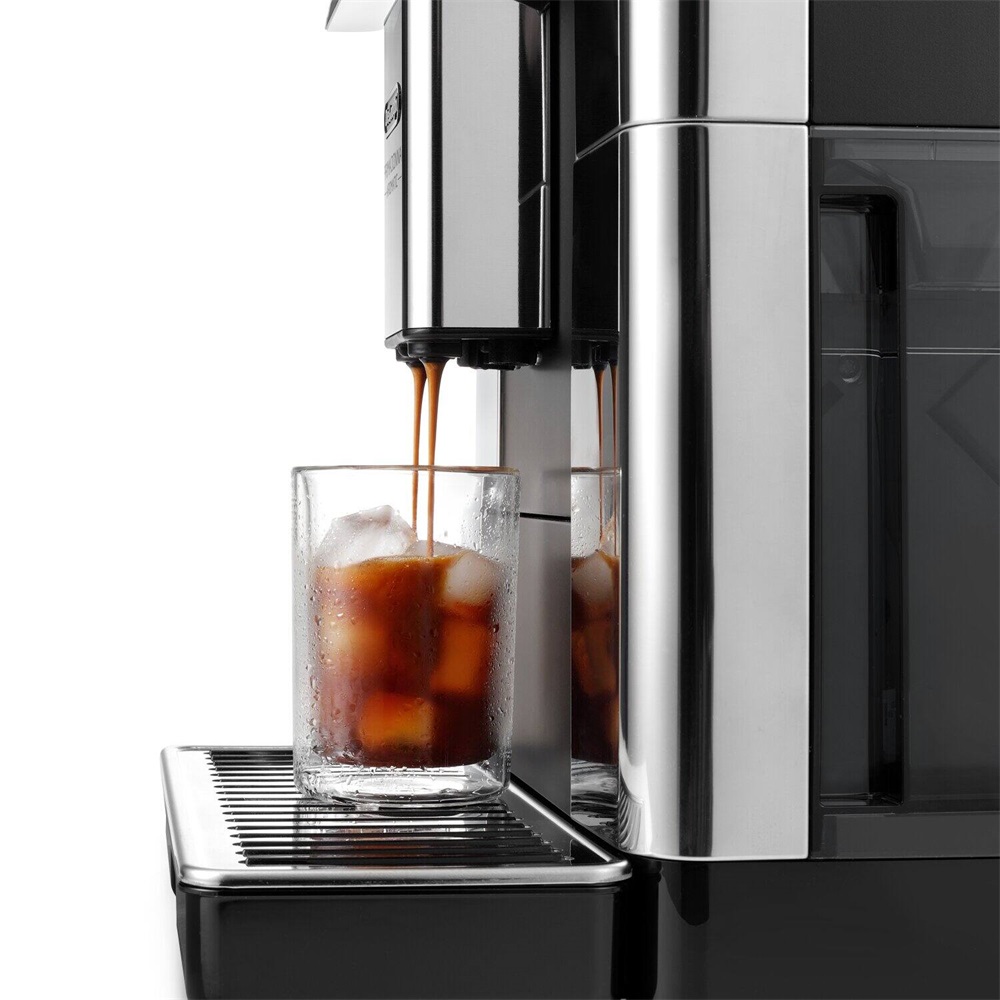 DeLonghi ECAM630.75.TSM PrimaDonna Aromatic titánium tejhabosítóval automata kávéfőző