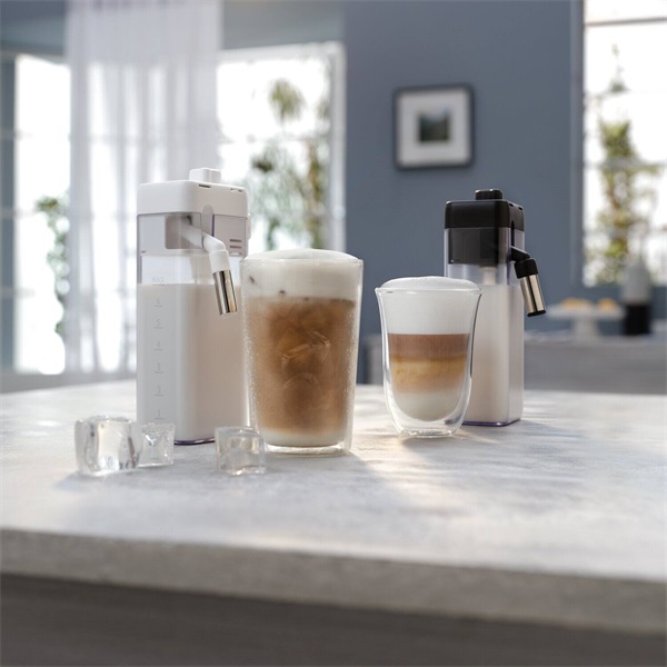 DeLonghi ECAM630.75.TSM PrimaDonna Aromatic titánium tejhabosítóval automata kávéfőző
