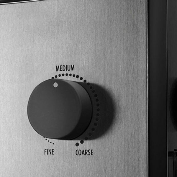 DeLonghi KG 89 ezüst elektromos kávéőrlő (Újracsomagolt)