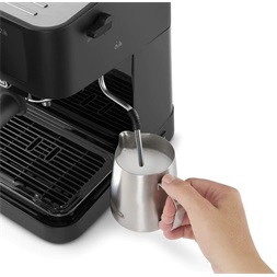 DeLonghi Stilosa EC230.BK fekete espresso kávéfőző (Újracsomagolt)