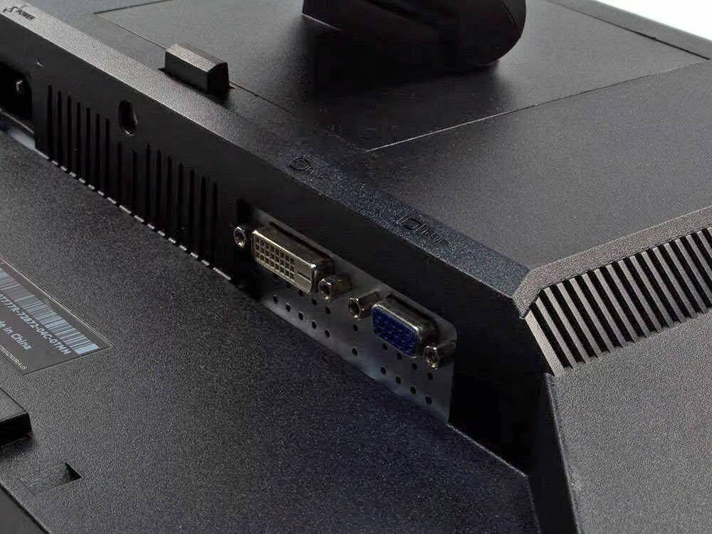 Dell 22" E2210 WSXGA+ TN DVI/VGA/USB monitor (Használt A)