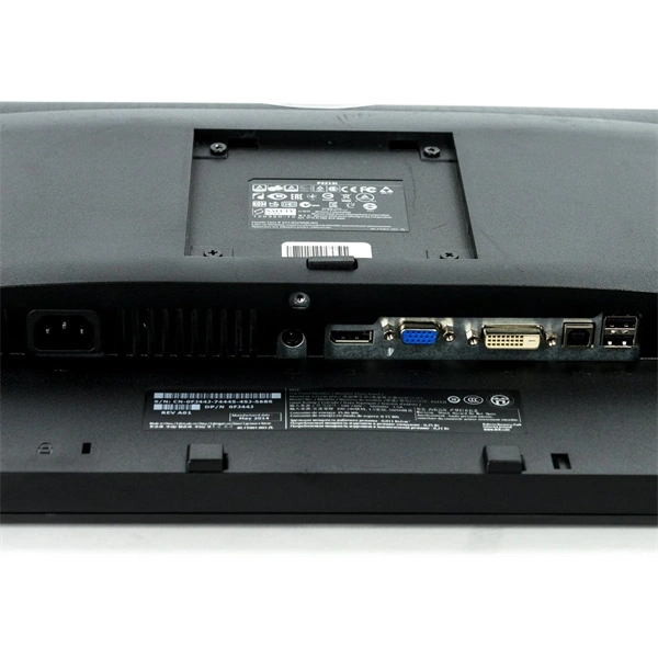 Dell 22" P2213 WSXGA+ TN DP/DVI/VGA monitor (Használt A)