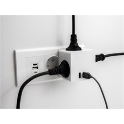 Delock 11496 3-oldalú multi-csatlakozó kocka gyerekzárral és USB töltőfelülettel, fehér