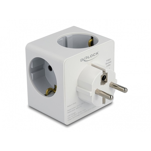 Delock 11501 PD 3.0 20 W 3xAC/USB/Type-C fehér elosztó