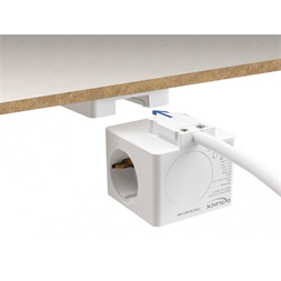 Delock 11502 PD 3.0 20 W 3xAC/USB/Type-C fehér elosztó