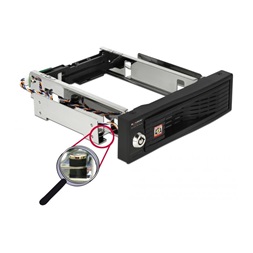 Delock 47191 5.25 Mobil Rack 3.5 SATA HDD-hez