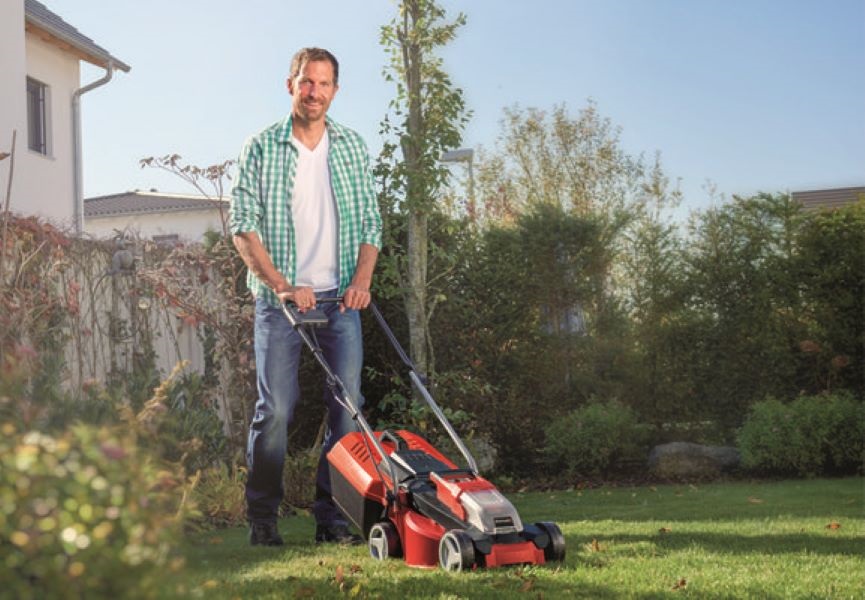 Einhell 3413155 PXC GE-CM 18/30 Li 1x3,0Ah akkuval akkumulátoros fűnyíró