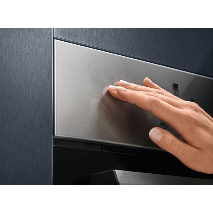Electrolux EEC2400EOX inox, beépíthető, sütőtér: 53L, grill, légkeverés, pirolitikus, sütő