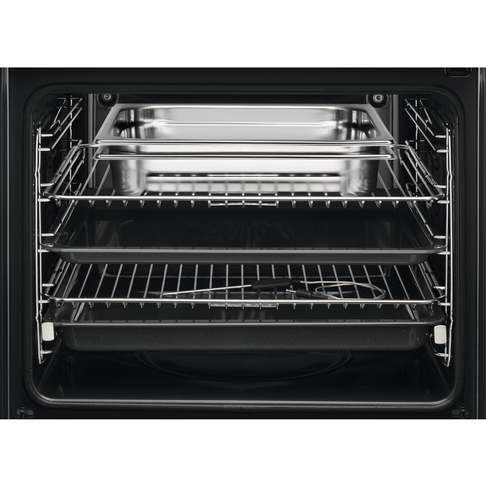Electrolux EOB9S31WX inox, beépíthető, sütőtér: 70L, grill, légkeverés, gőzsütő