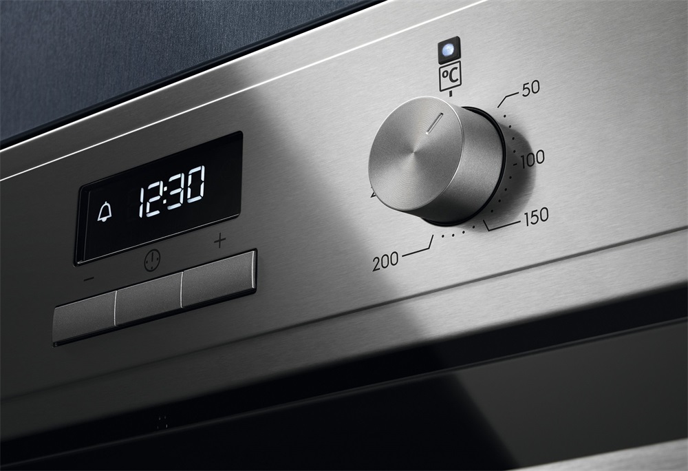 Electrolux EOD3C40BX inox, beépíthető, sütőtér: 65L, grill, légkeverés, katalitikus, sütő