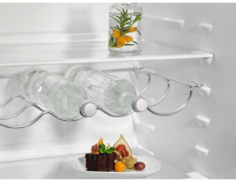 Electrolux KRS4DE18S egyajtós, beépíthető, Hűtő:311L, hűtőszekrény