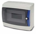 FAMATEL 3908-t AcQUA 8 mod. átlátszó ajtóval IP65  falon kívüli szekrény