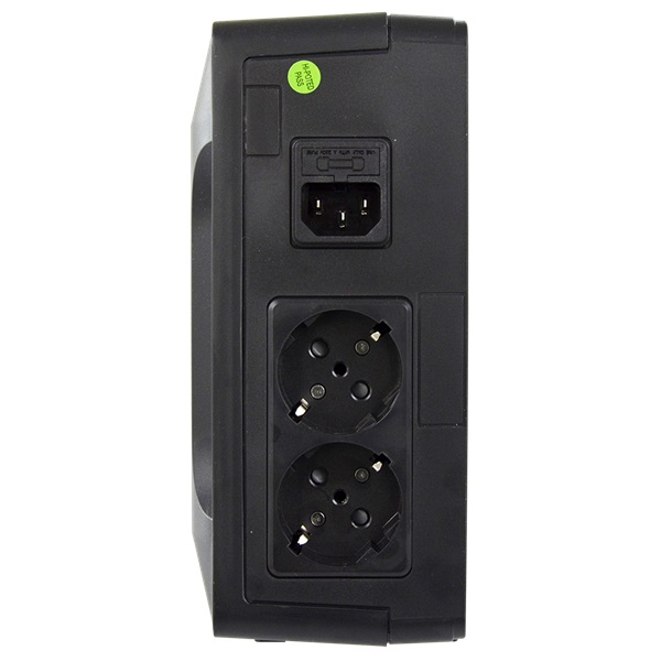 FSP NANO 600 VA szünetmentes tápegység