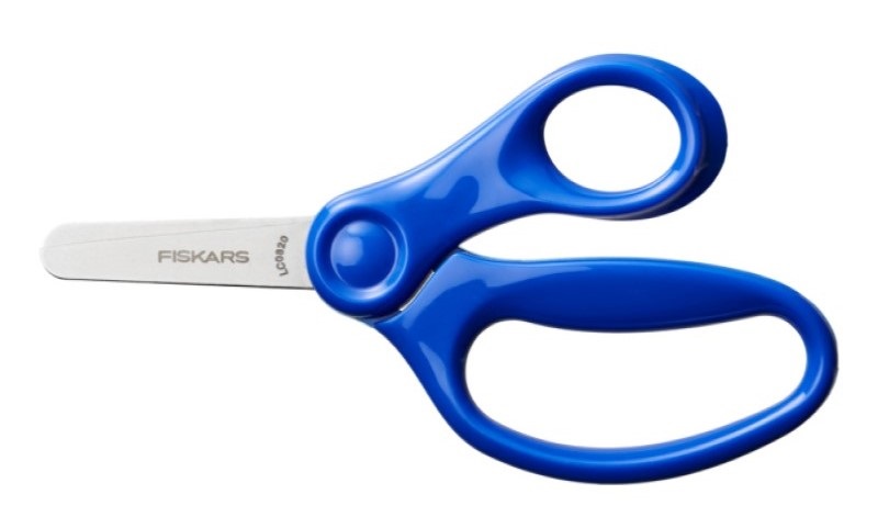 Fiskars  13 cm - kék gyermekolló