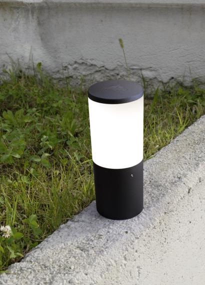 Fumagalli AMELIA 800 LED 8W 2,7K E27 fekete kültéri állólámpa