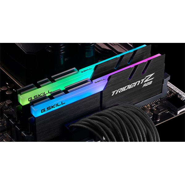 G.Skill 16GB/3000MHz DDR-4 Trident Z RGB (Kit! 2db 8GB) (F4-3000C16D-16GTZR) memória