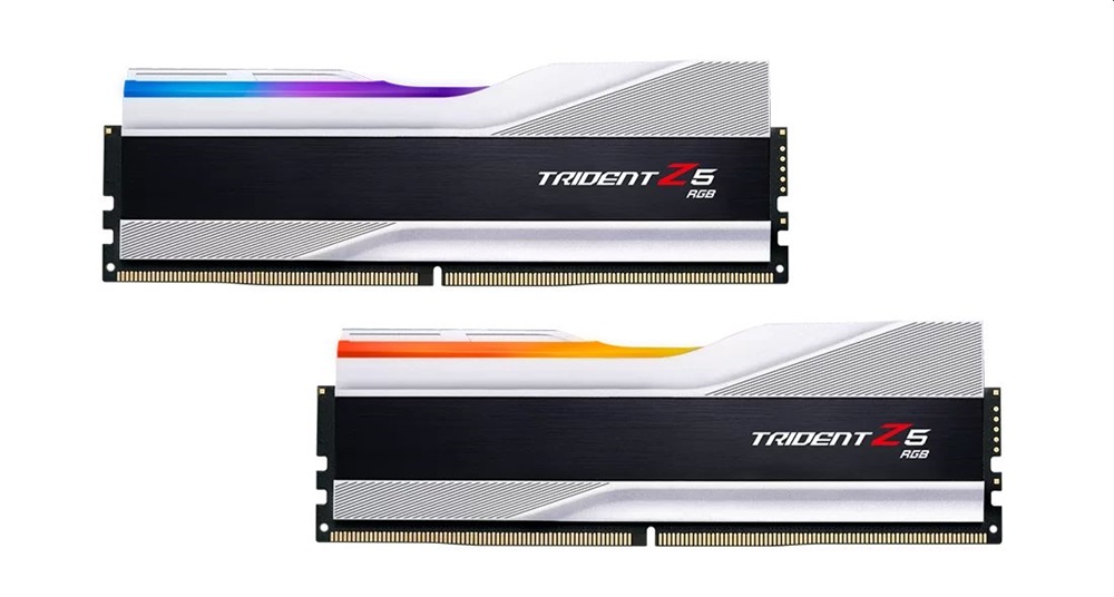 G.Skill 32GB 8000MHz DDR-5 Trident Z5 RGB Intel XMP Silver (Kit! 2db 16GB) (F5-8000J3848H16GX2-TZ5RS) memória