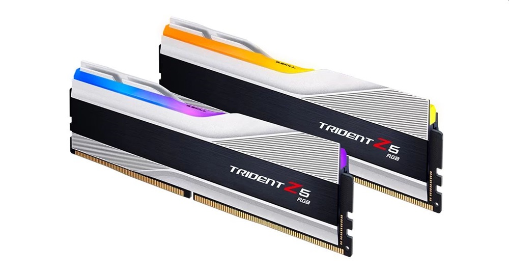 G.Skill 32GB 8000MHz DDR-5 Trident Z5 RGB Intel XMP Silver (Kit! 2db 16GB) (F5-8000J3848H16GX2-TZ5RS) memória