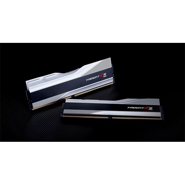 G.Skill 32GB 8000MHz DDR-5 Trident Z5 RGB Intel XMP Silver (Kit! 2db 16GB) (F5-8000J3848H16GX2-TZ5RS) memória