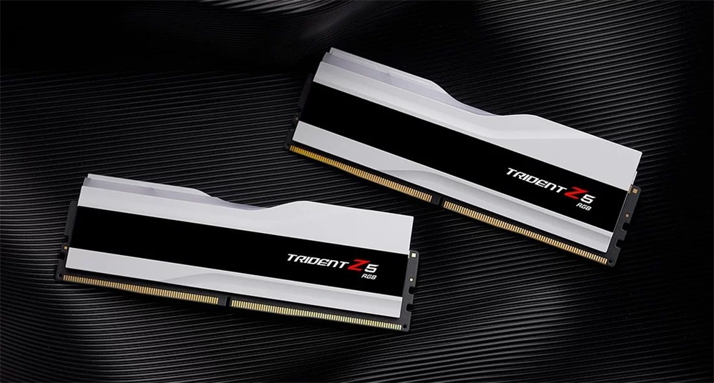 G.Skill 48GB 8000MHz DDR-5 Trident Z5 RGB Intel XMP White (Kit! 2db 24GB) (F5-8000J4048F24GX2-TZ5RW) memória