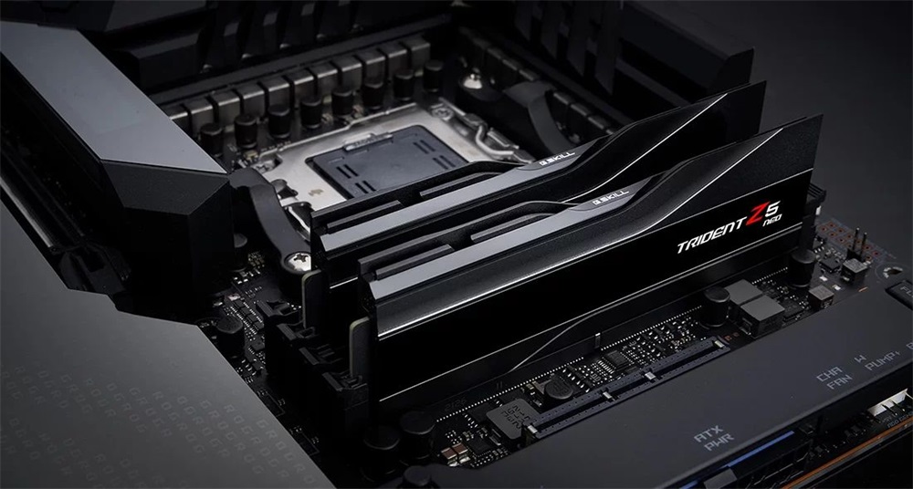 G.Skill 32GB/6000MHz DDR-5 Trident Z5 Neo (Kit! 2db 16GB) (F5-6000J3038F16GX2-TZ5N) memória
