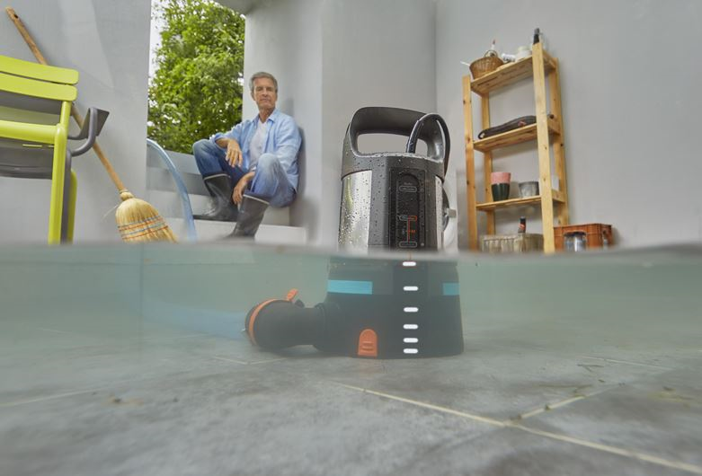 Gardena 17000 Aquasensor tiszta vízhez merülőszivattyú