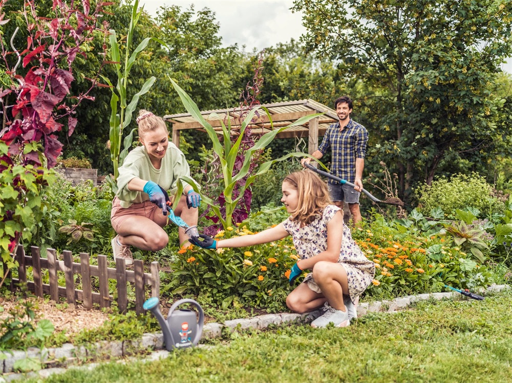 Gardena 8/M kertészkedéshez és növényápoláshoz kesztyű
