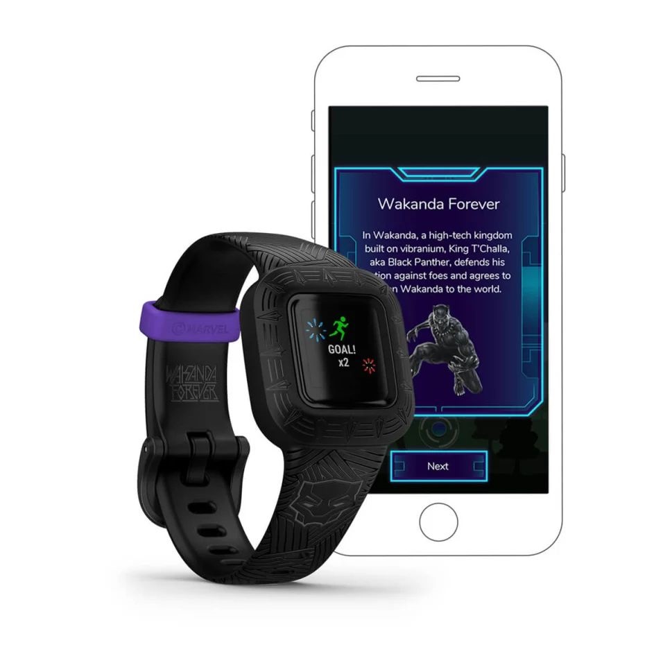 Garmin vivofit jr. 3 Fekete Párduc állítható szíjjal okosóra (Újracsomagolt)