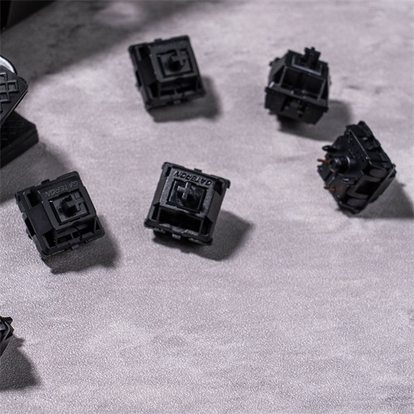Gateron Oil King Linear Switch - Smooth prémium kapcsoló szett (35db)