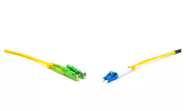 Gigalight Duplex optikai patch kábel 2xE2000/APC + 2xLC csarlakozóval, 3mm duplex core 9/125 LSZH, 1 m