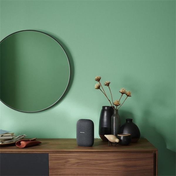 Google Nest Audio grafitszürke okos hangszóró (Újracsomagolt)