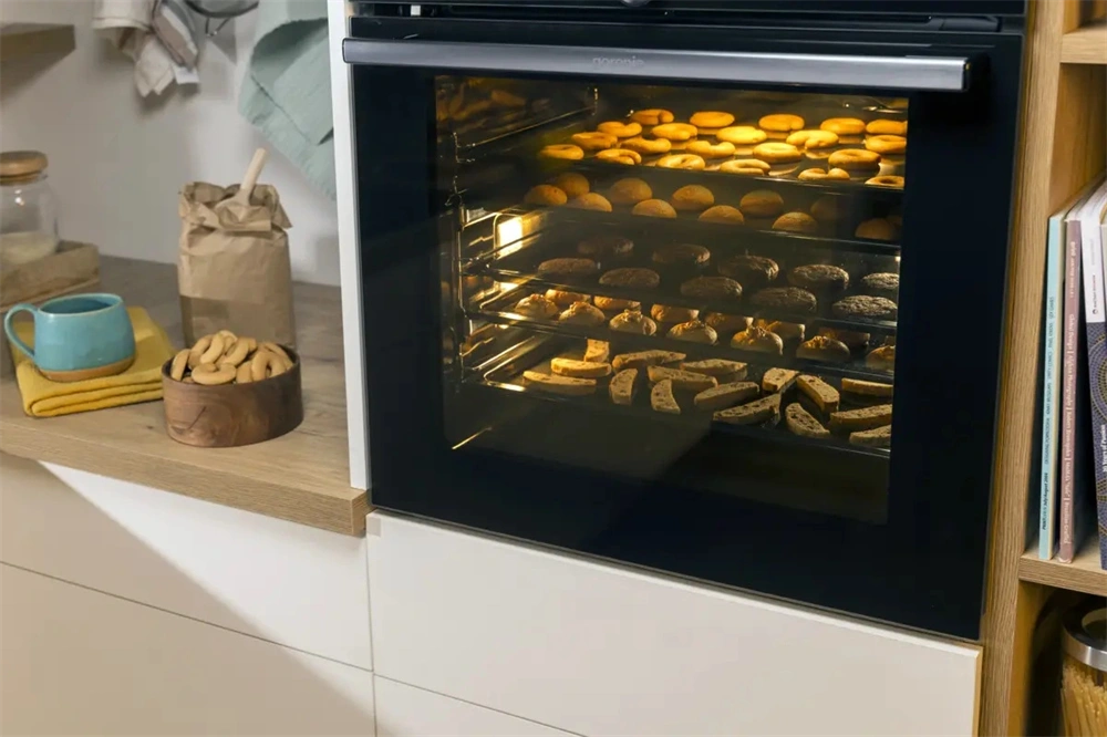Gorenje BO6735E05X inox, beépíthető, multifunkciós, 77 l sütő