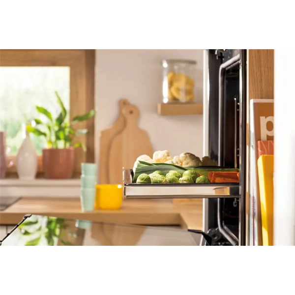 Gorenje BO6735E05X inox, beépíthető, multifunkciós, 77 l sütő