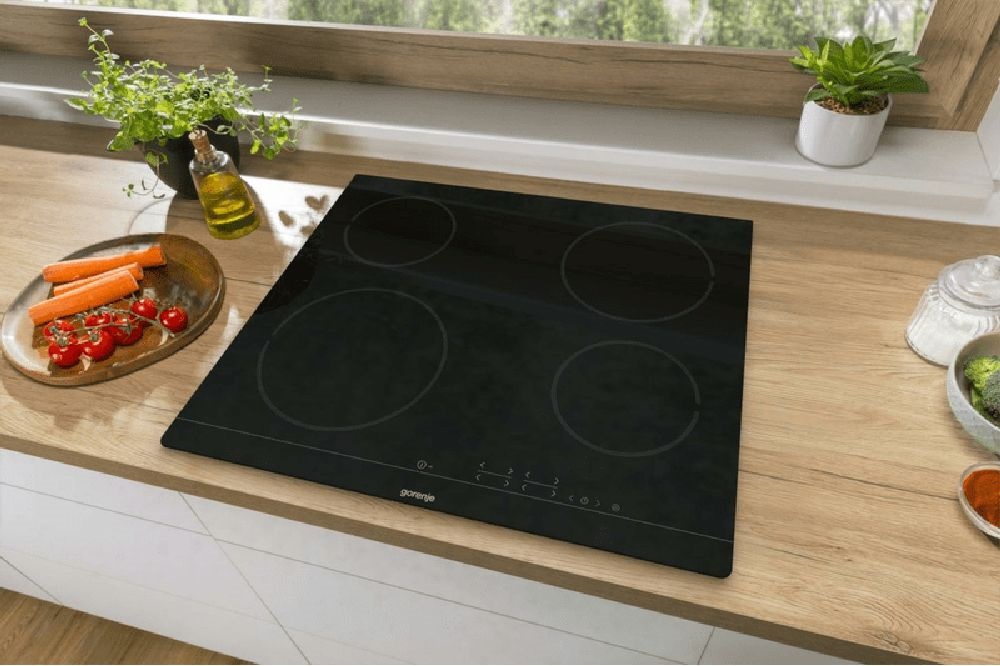 Gorenje ECT601FMC fekete, beépíthető, elektromos üvegkerámia, főzőzóna: 4, beépíthető méret: 56cm, főzőlap