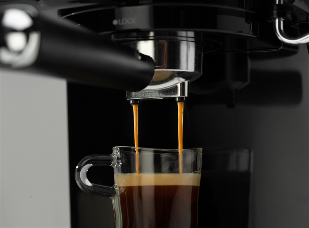 Gorenje ESCM15DBK inox-fekete espresso kávéfőző