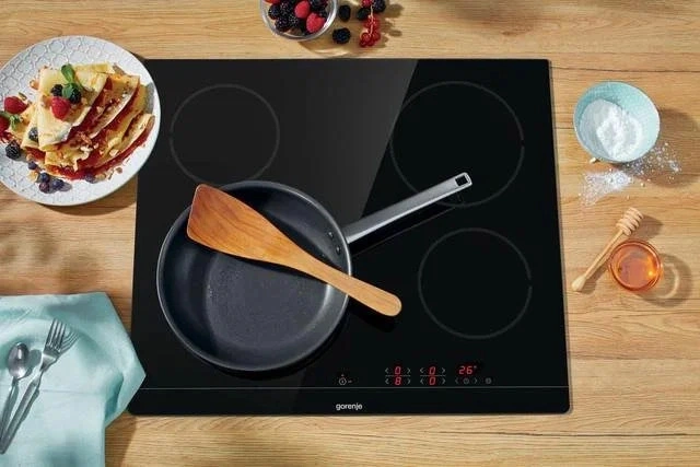 Gorenje JumpSet BO6737E02X + ECT41SC beépíthető sütő-főzőlap szett