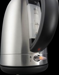 Gorenje K17FEII 1,7L-es ezüst vízforraló