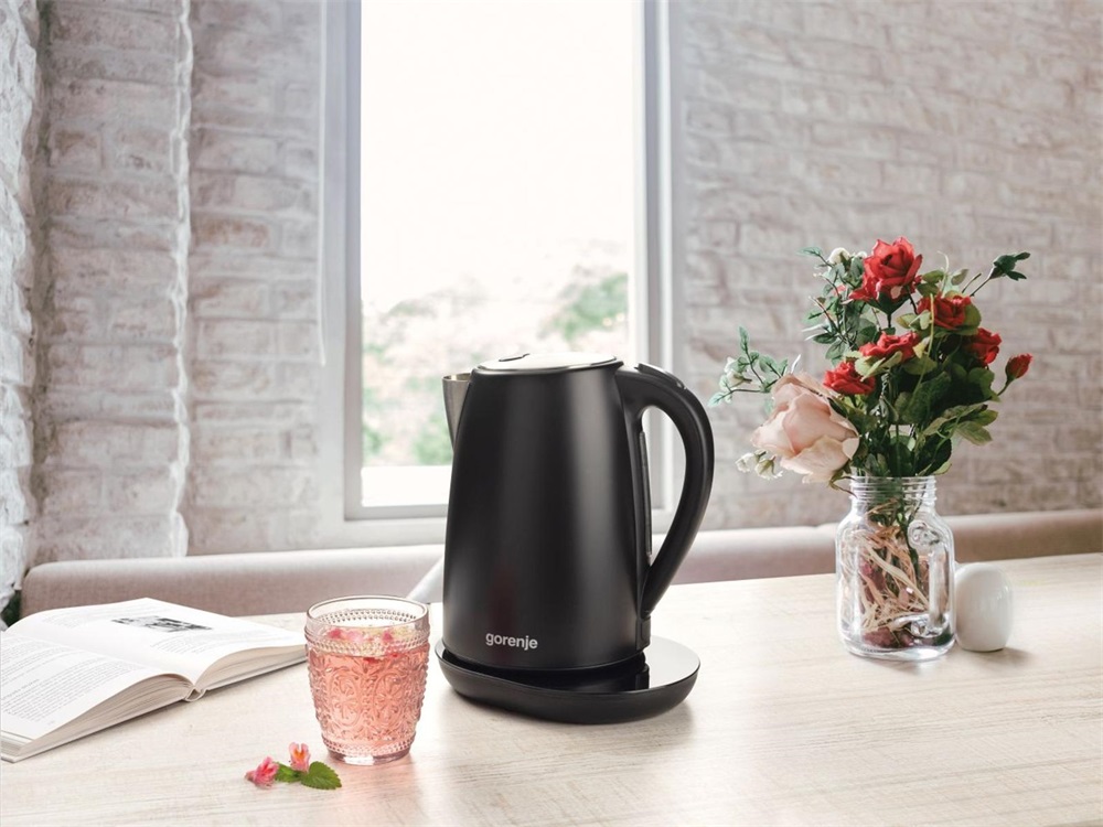 Gorenje K17TRB 1,7L-es fekete vízforraló