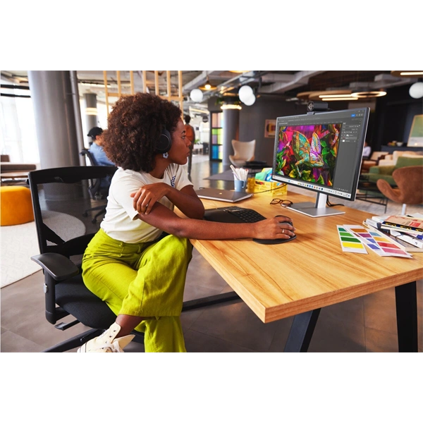 HP Poly Voyager Surround80 fekete vezeték nélküli fejhallgató +  USB-C/A adapter