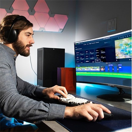 HYTE Revolt 3 táp nélküli Mini-ITX számítógépház fekete