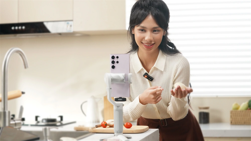 Hohem 2db mikrofon 1db vevőegység vezeték nélküli mikrofon + töltőtok